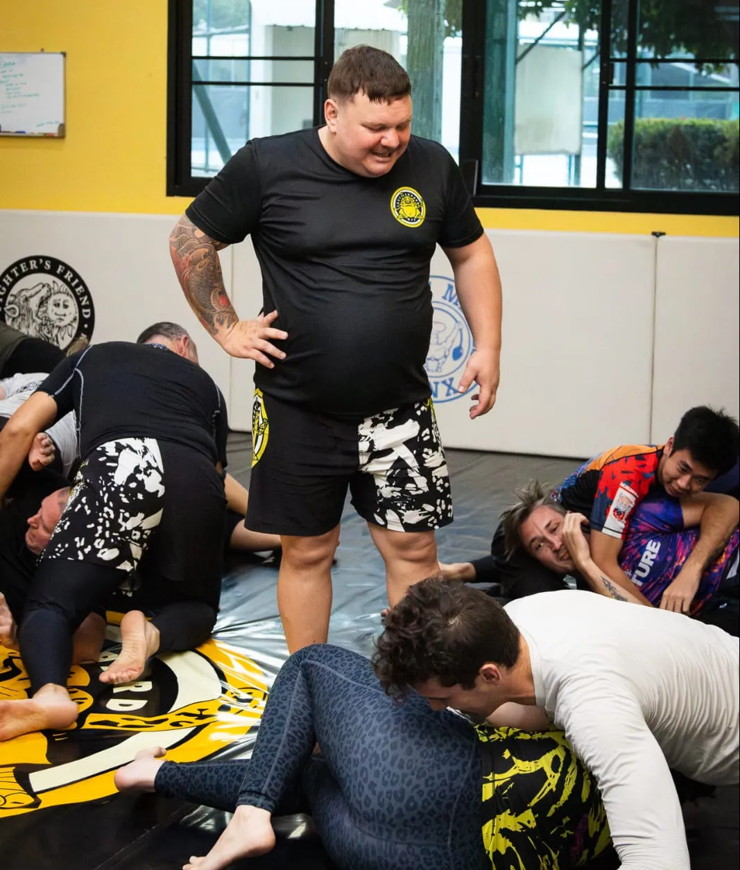 BJJ training class at Lazy Leopard BJJ Thailand