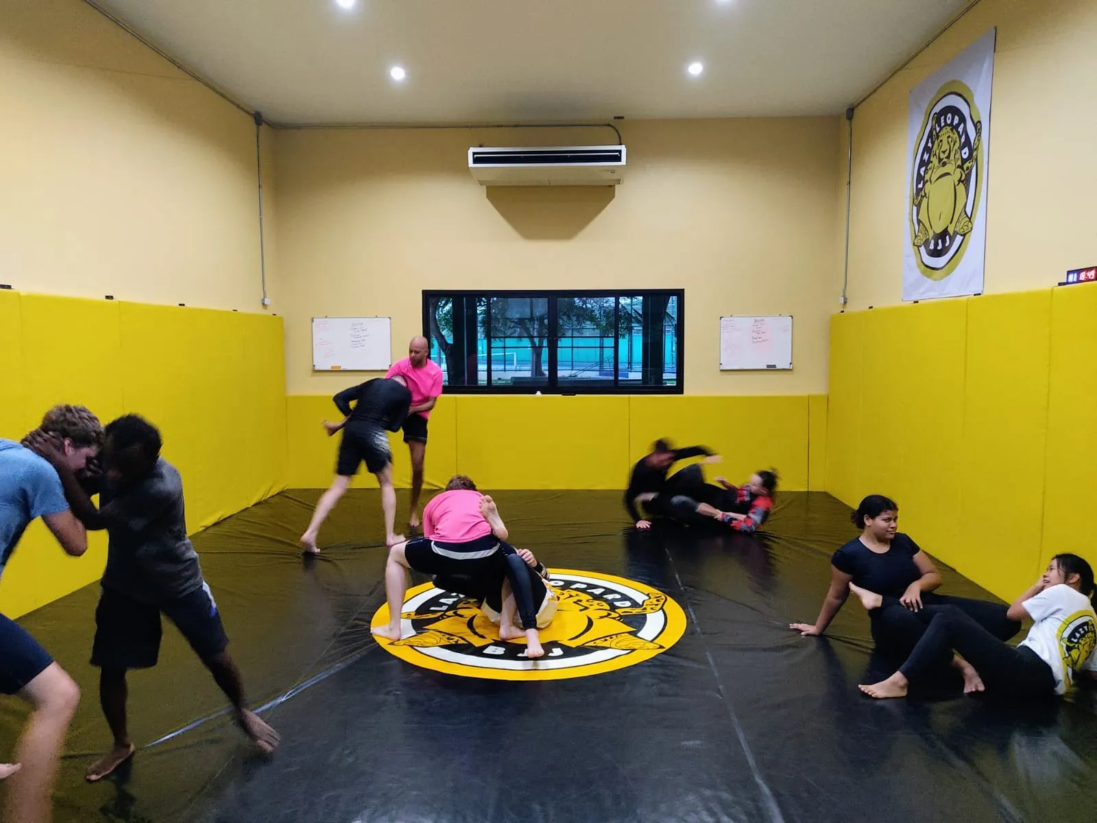 Brazilian Jiu-Jitsu class at Lazy Leopard BJJ Thailand